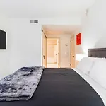 Hollywood 2 Bed Luxury La Condo Na