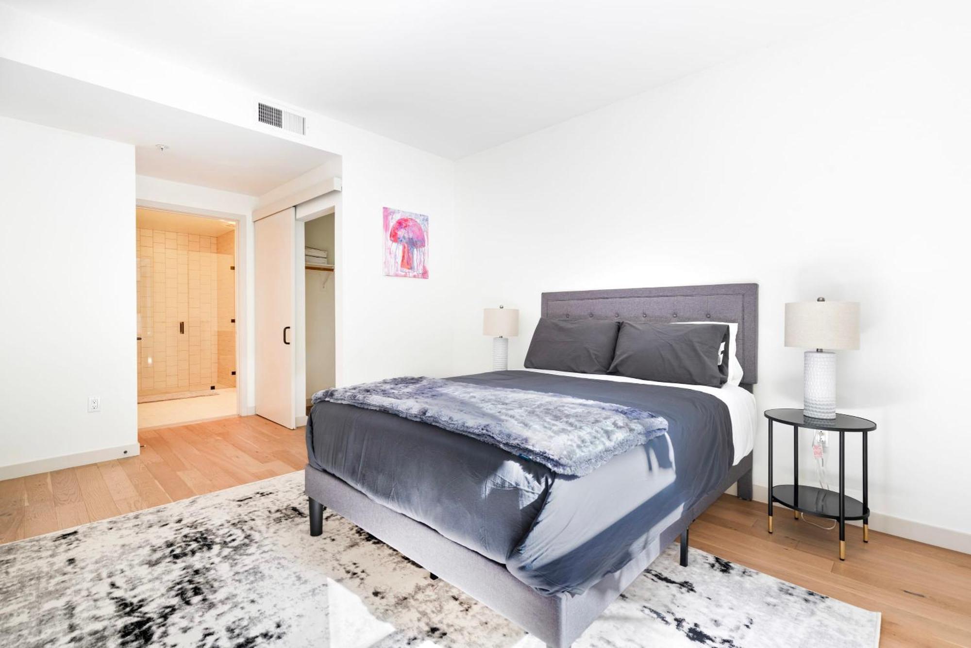 Appartamento Hollywood 2 Bed Luxury La Na